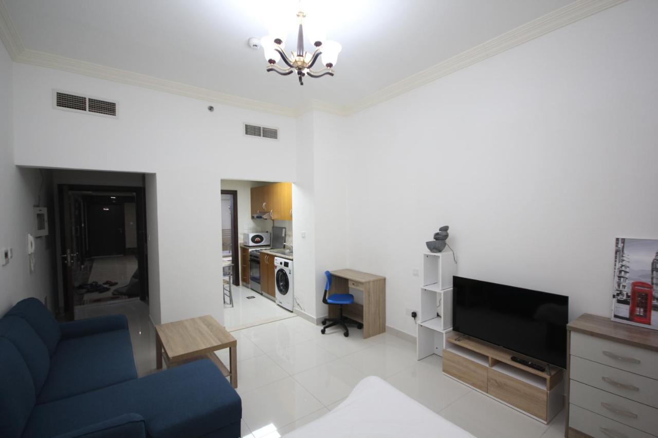 Cozy Rooms And Small Partitions For Men Guests In Dubaj Zewnętrze zdjęcie